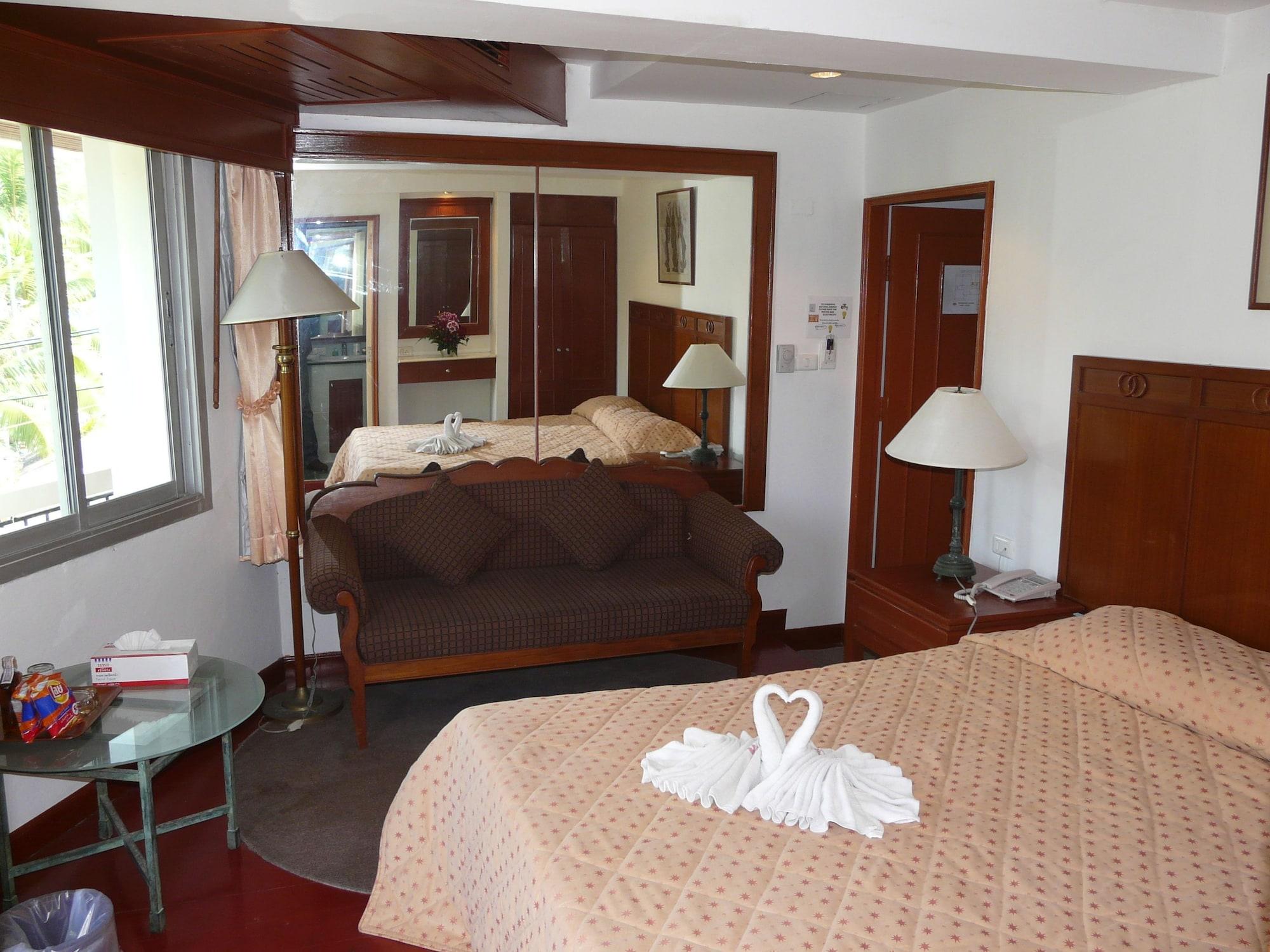 The Orchid Hotel Kalim Bay Patong Exterior foto