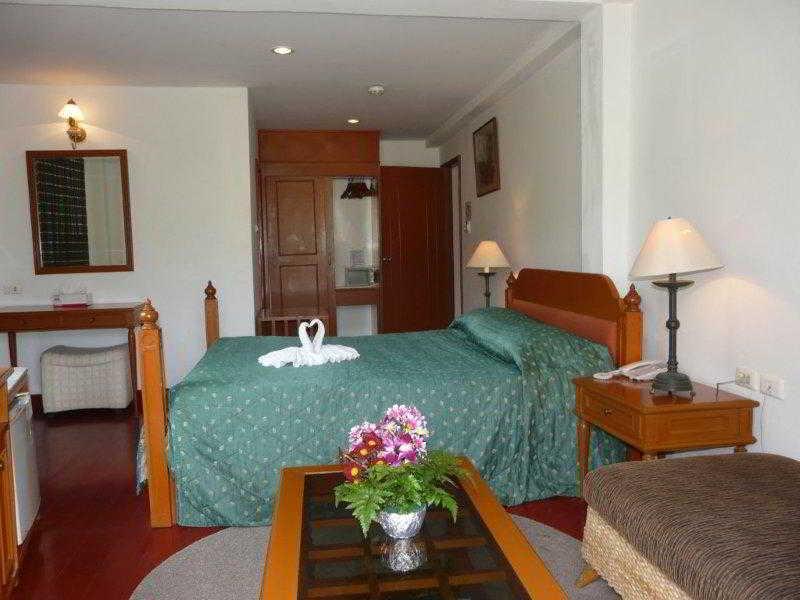 The Orchid Hotel Kalim Bay Patong Exterior foto
